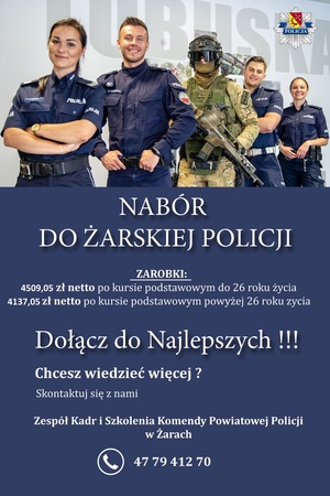 policjanci w umundurowaniu