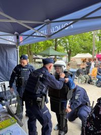 POLICJanci i stoisko