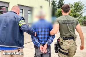 policjanci i przestępca
